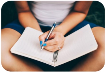 Ask Luna - Our Advice Column for Readers: Zoom Fatigue, College Anxiety, and Romance