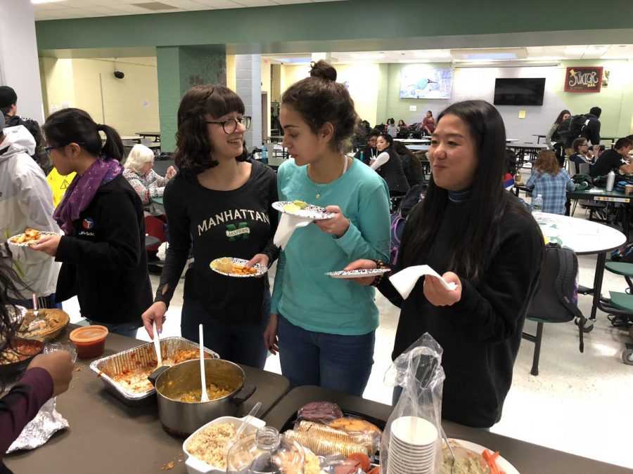 Global Community Club Hosts Annual Food Fest