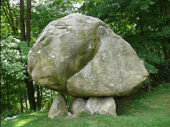 New York Lore: Balancing Rocks and College Ghosts