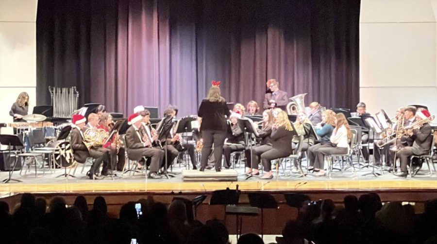 Post COVID restrictions, freshman finally get to enjoy the full high school experience which includes such great traditions as the holiday concert.