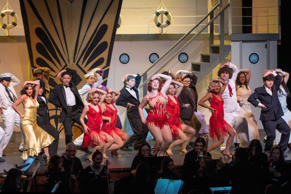 “Do You Hear That Playin’?”: BHS’s Performance of “Anything Goes” Takes the Stage!